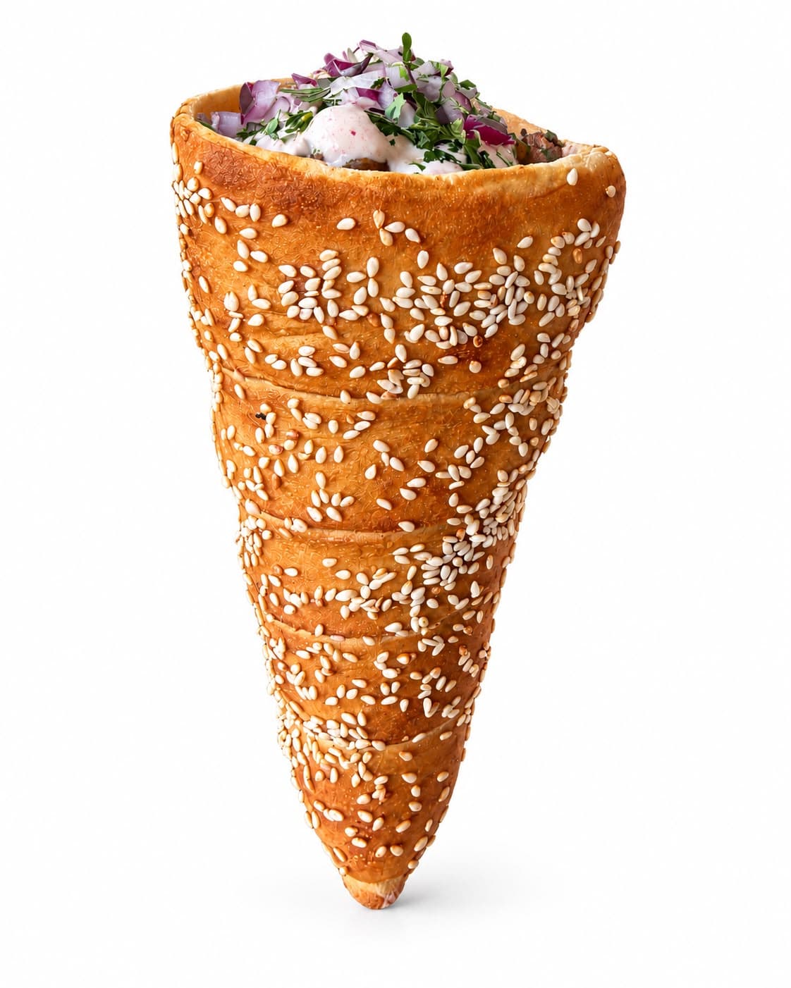 Kavurma-Roll: Simit-Hülle mit Sesam, gefüllt mit Kavurma, weißer Soße, roten Zwiebeln und Petersilie
